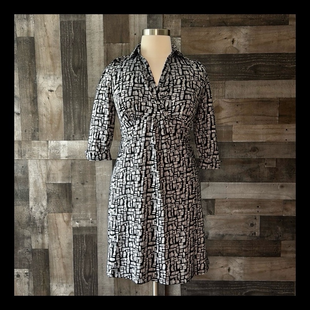 Two Hearts Maternity v-neck striped midi dress pregnancy medium dark feminine